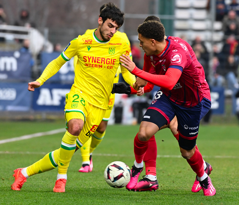 aiyouxi-窗口期体能课后，犹他爵士内部沟通备战法甲，赛场秩序良好，球队文化再被提及的简单介绍