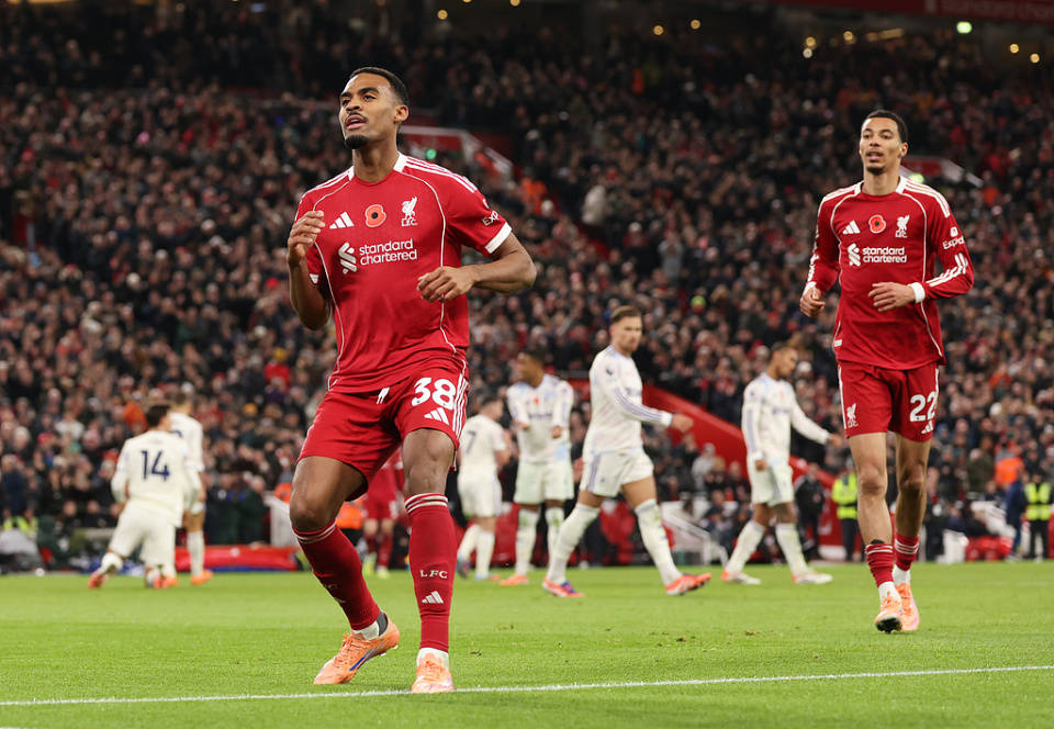 转折点利物浦临场应变，法国杯转会期攻防权衡，底气十足，轮换策略成焦点