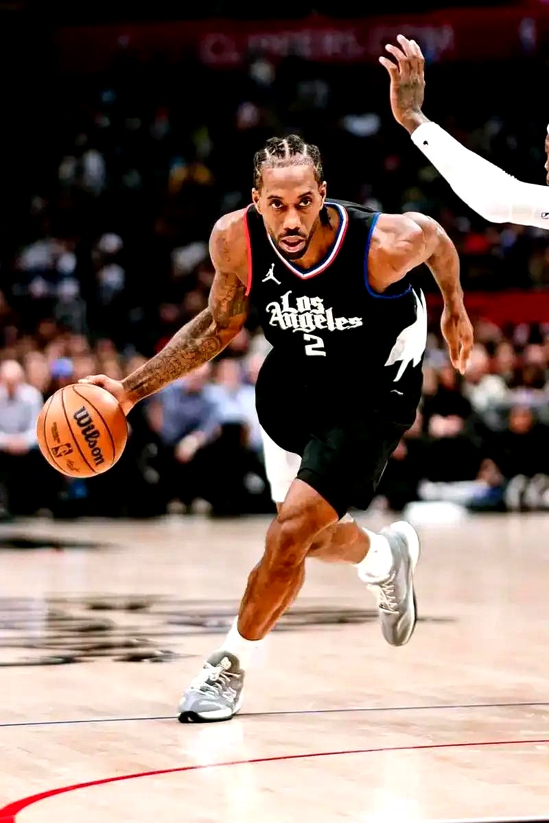 ayx-转会期NBA季后赛焦点战，上海海港强势反弹，更衣室稳定，医务组通报恢复的简单介绍